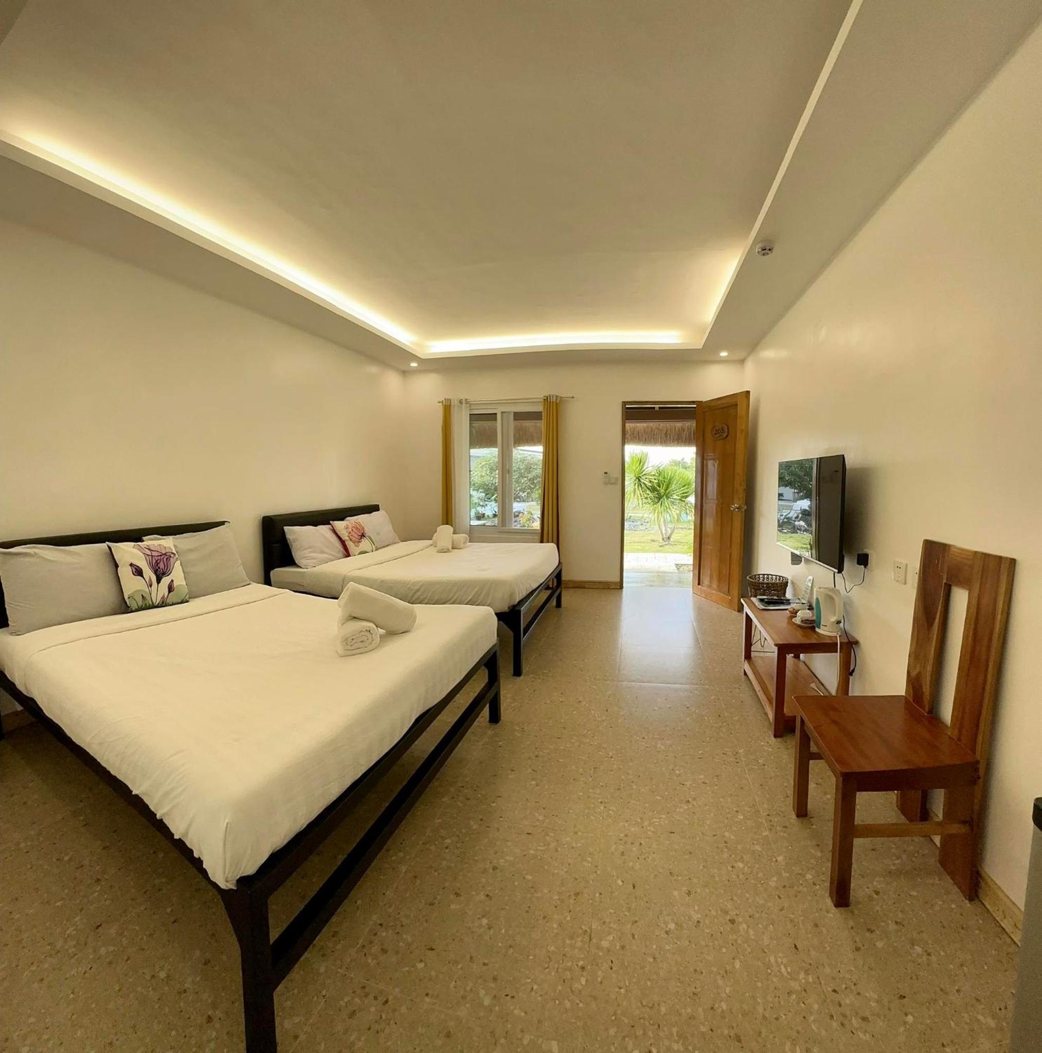 Treeshade Resort & Spa Moalboal view 5