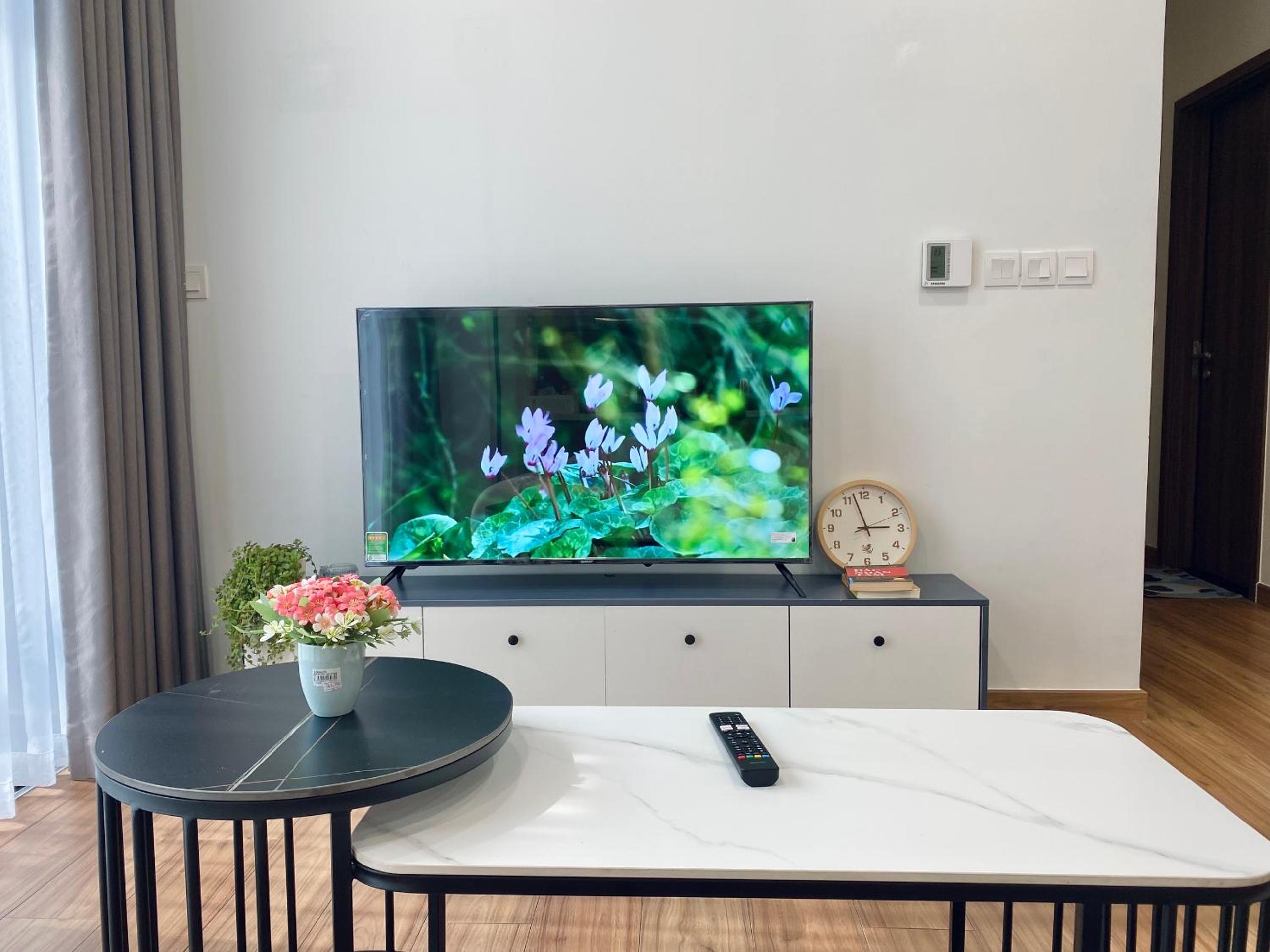 2Brs 2Wc 75sqm Ecogreen City view Gym & Pool