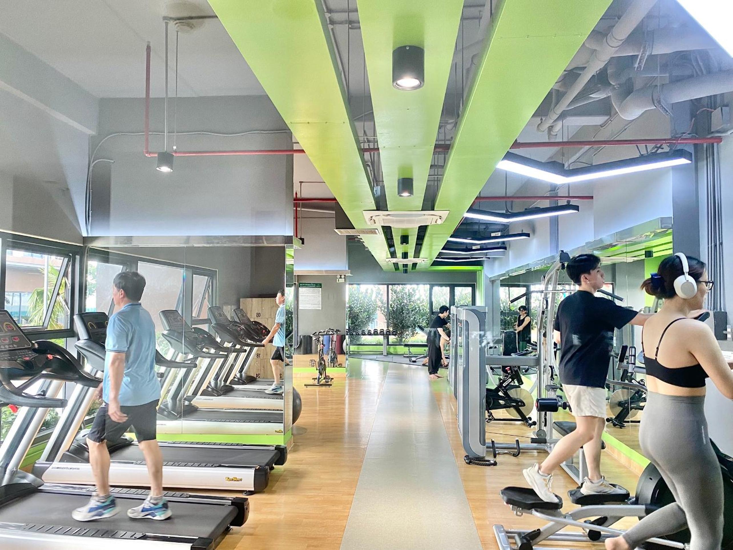 2Brs 2Wc 75sqm Ecogreen City view Gym & Pool