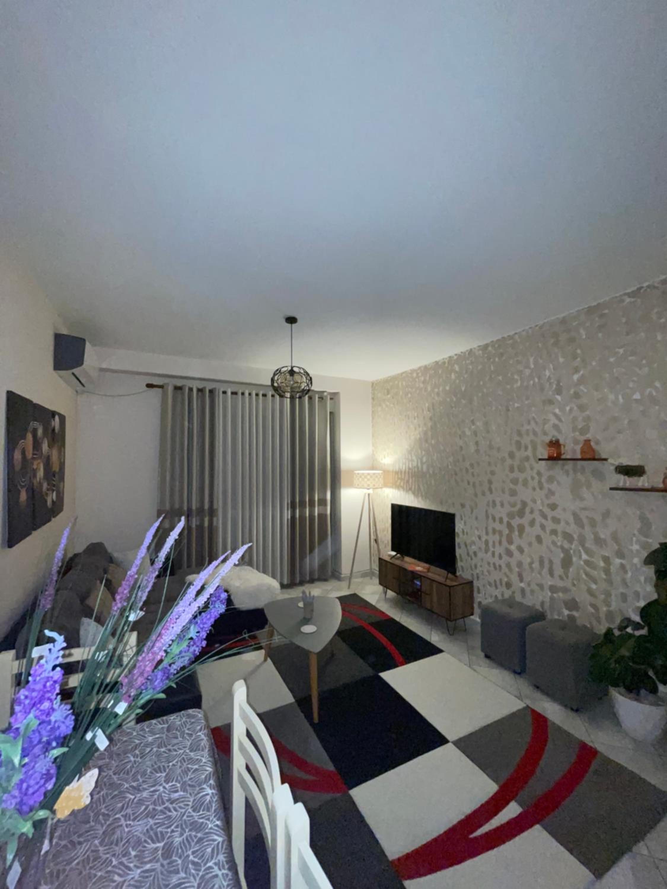 Central luxury apartment