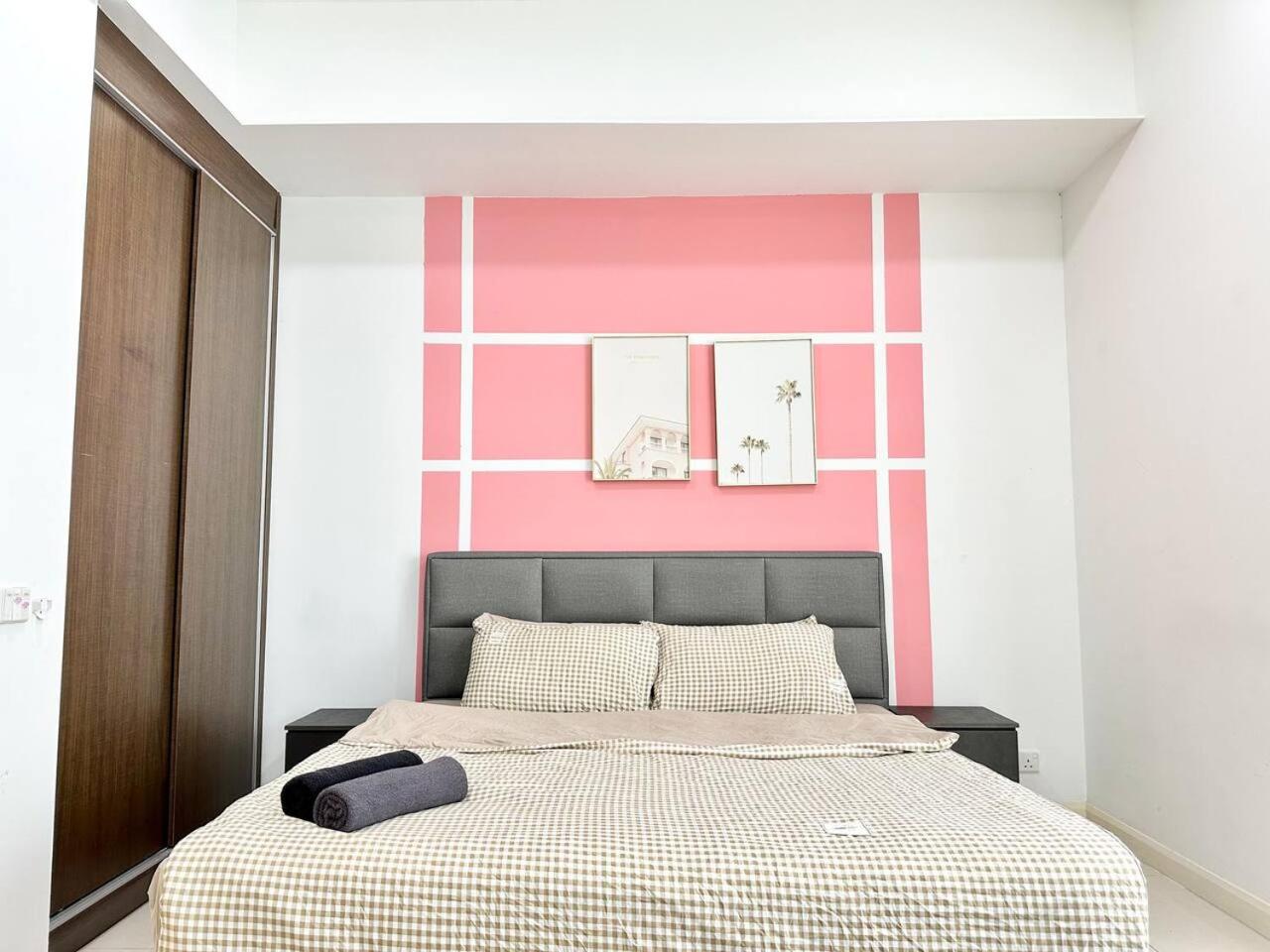Grand Medini Cozy Studio 100mbps Netflix BySTAY photo 6