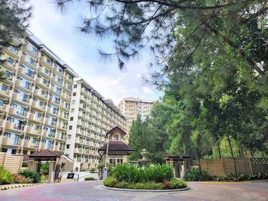 Budget Family Limited Offer Max 8 persons Condo Unit Center Davao City view 3
