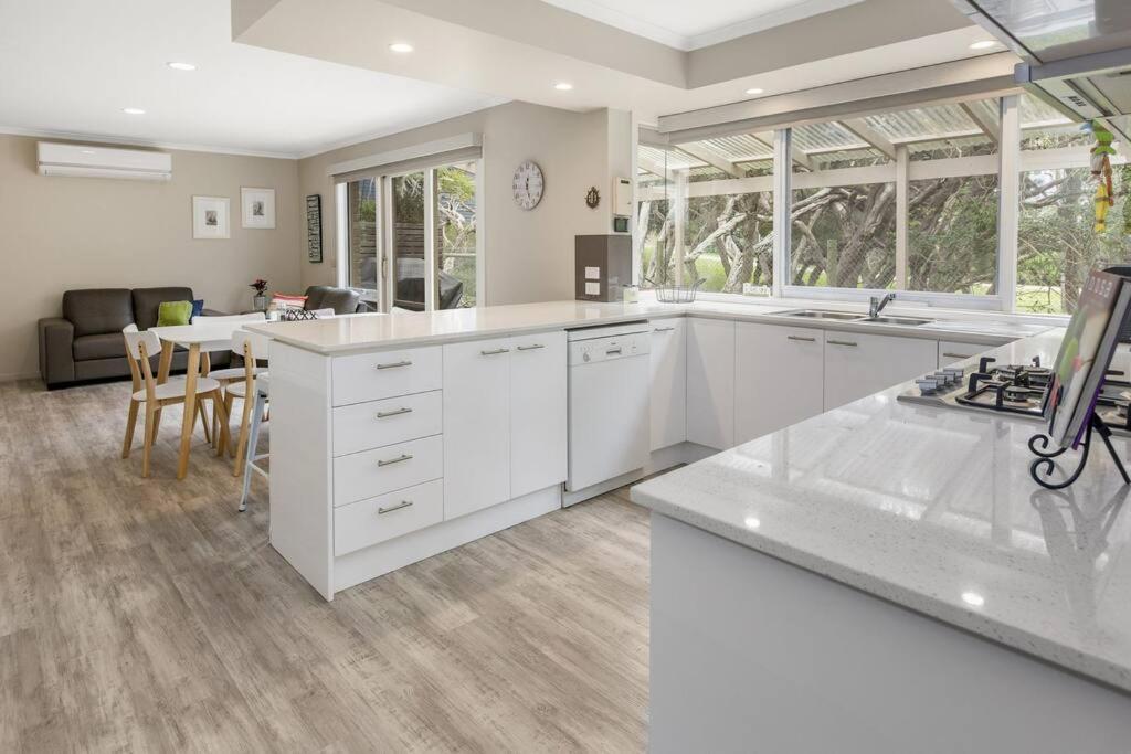BLAIRGOWRIE HILLTOP...perfect price & location.