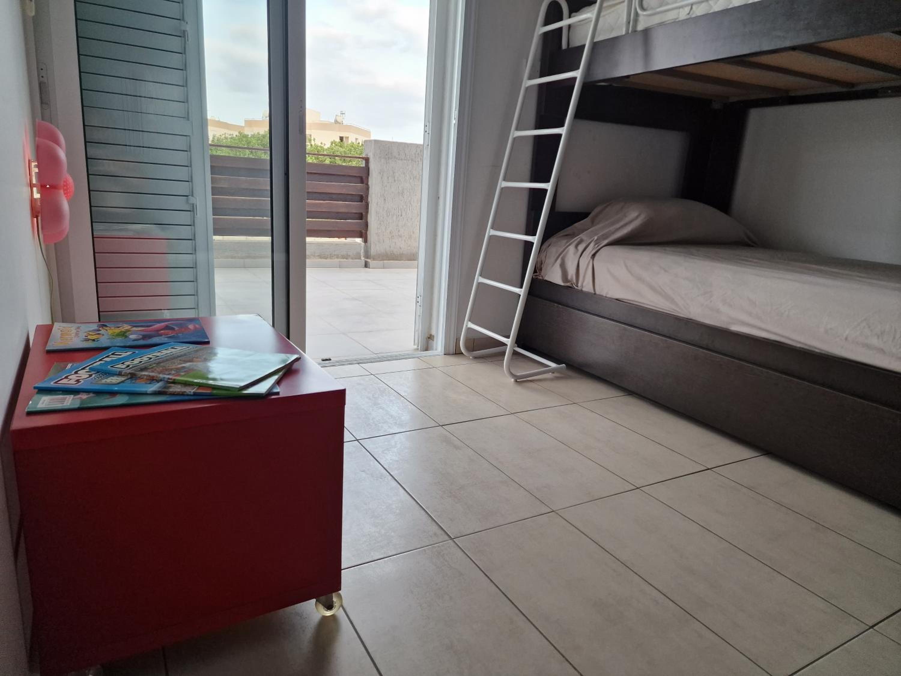 Kalifi Pool Apartment