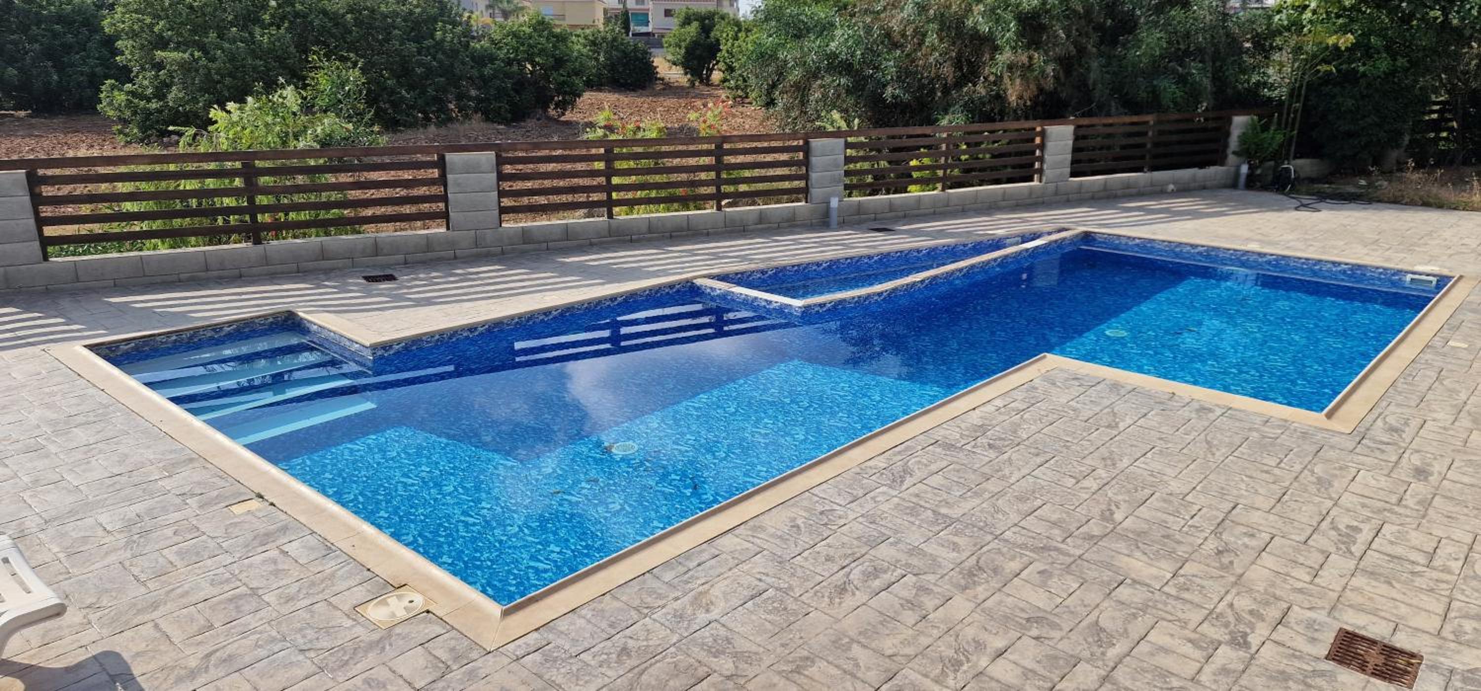 Kalifi Pool Apartment