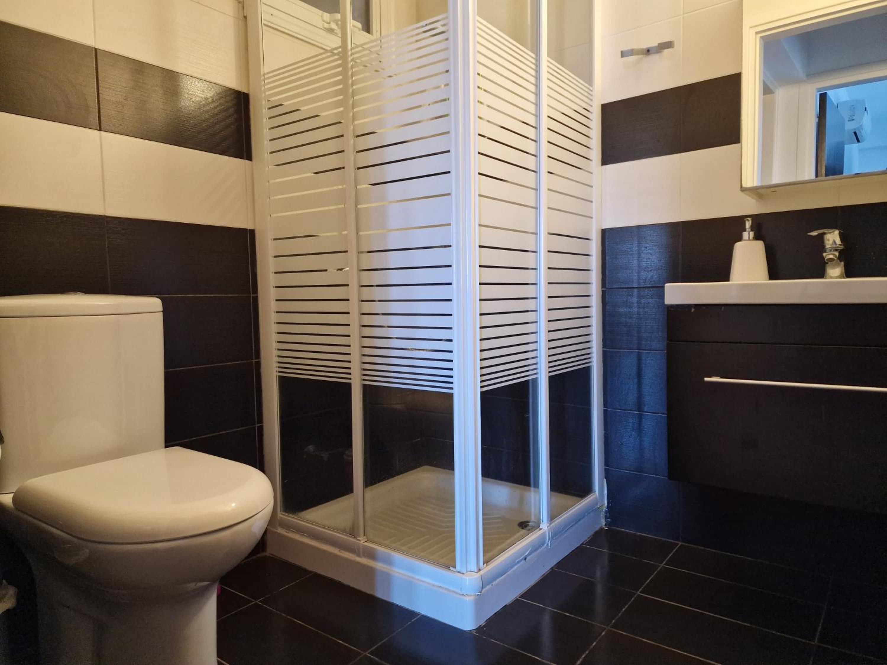 Kalifi Pool Apartment