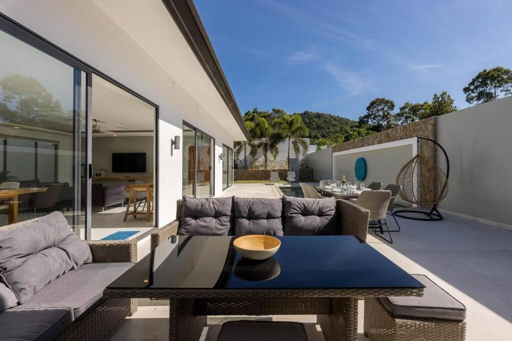 Beautiful tropical pool villa - KBR6
