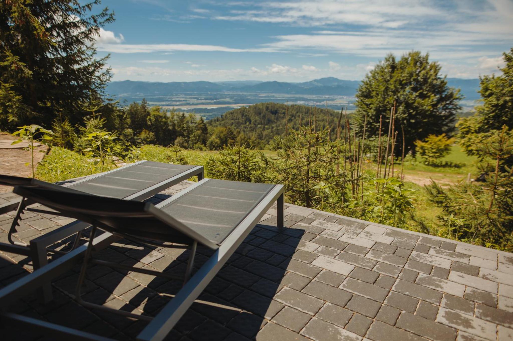 Med smrekami - Studio apartment with Chalet, Sauna and Jacuzzi