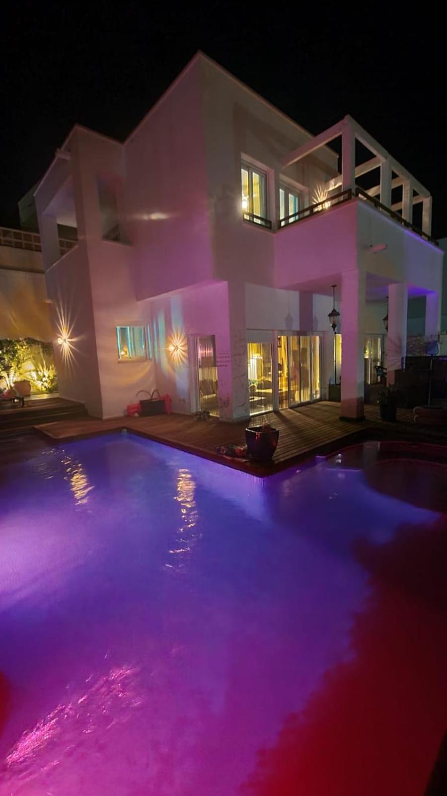 Villa Las Puertas