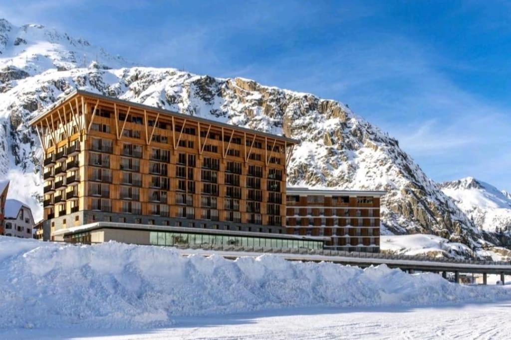 Luxury Mountain Hotel Apartment