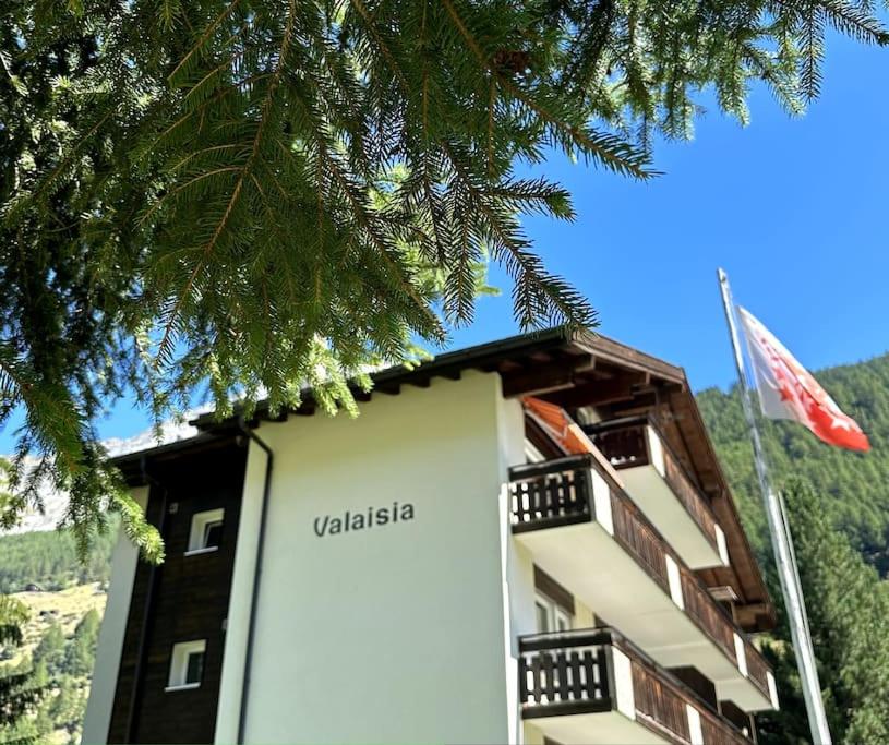 Enjoy the View Apartment Close to Zermatt with Parking
