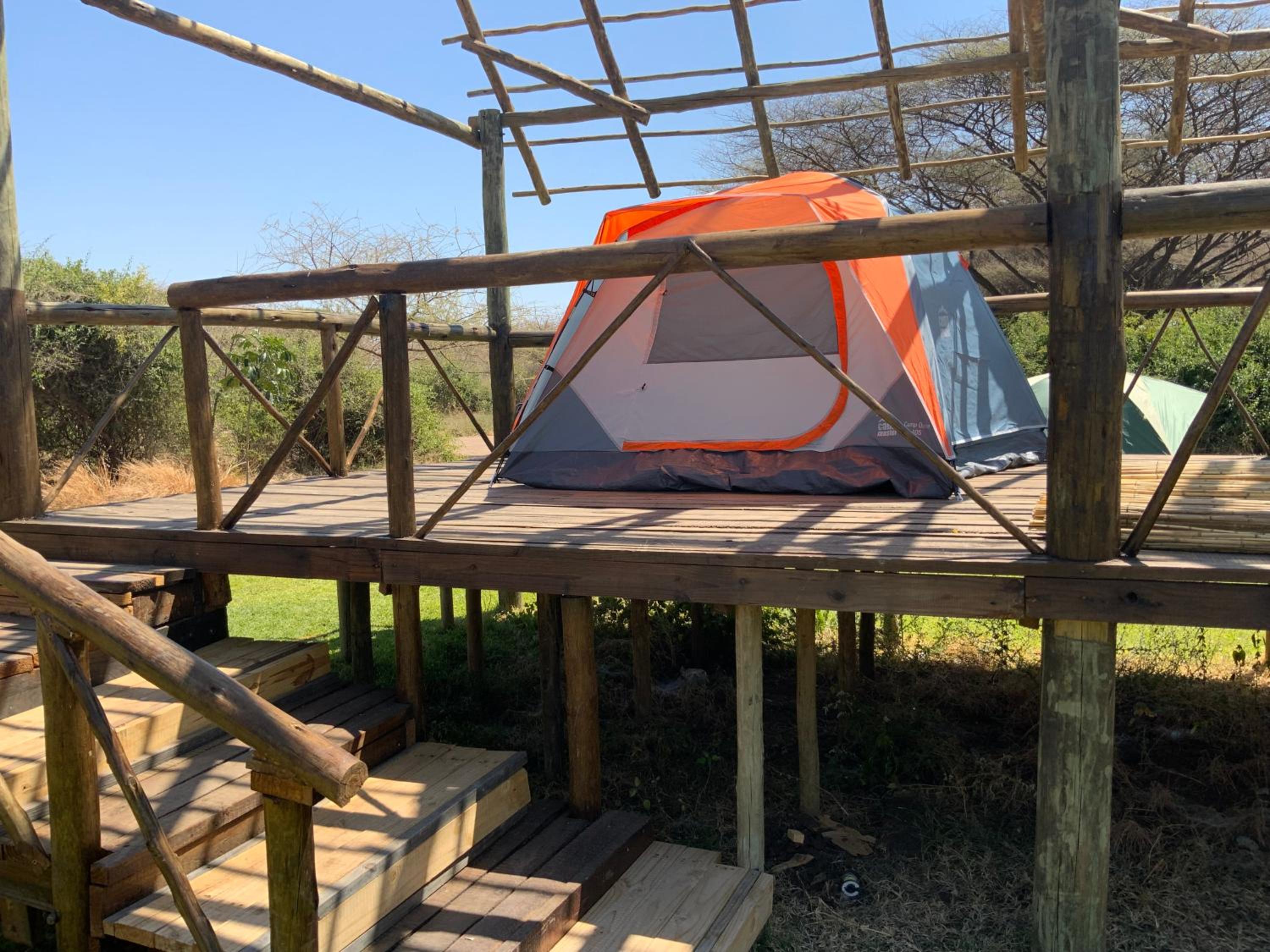 Lorato Camping