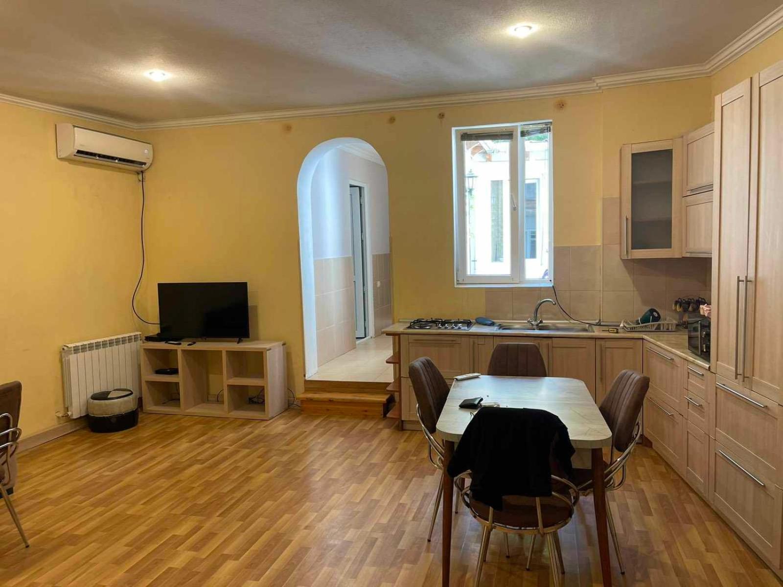 tbilisi, sololaki view 2