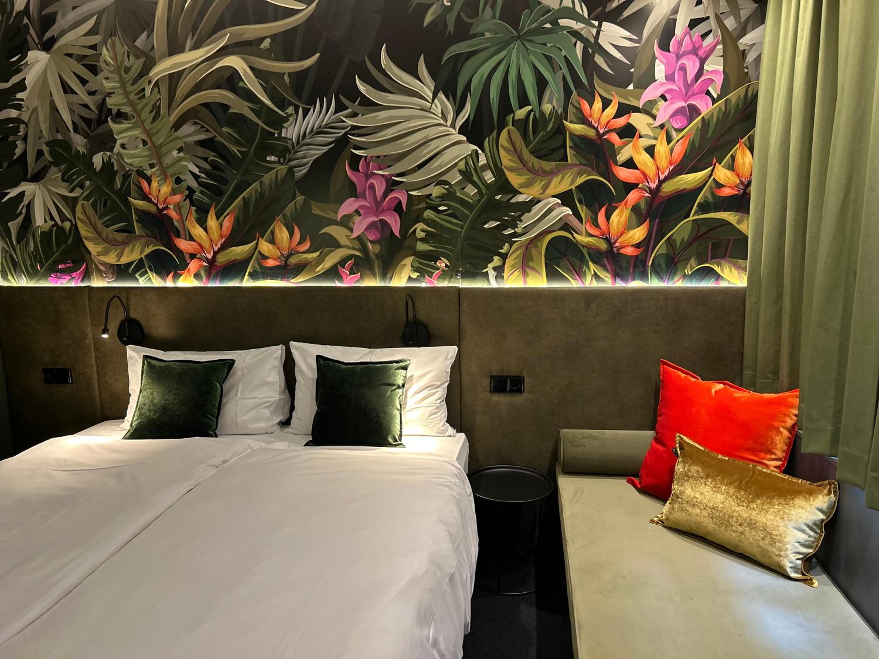 Augsburg Vacations - Rugs Hotel Augsburg City - Property Image 5