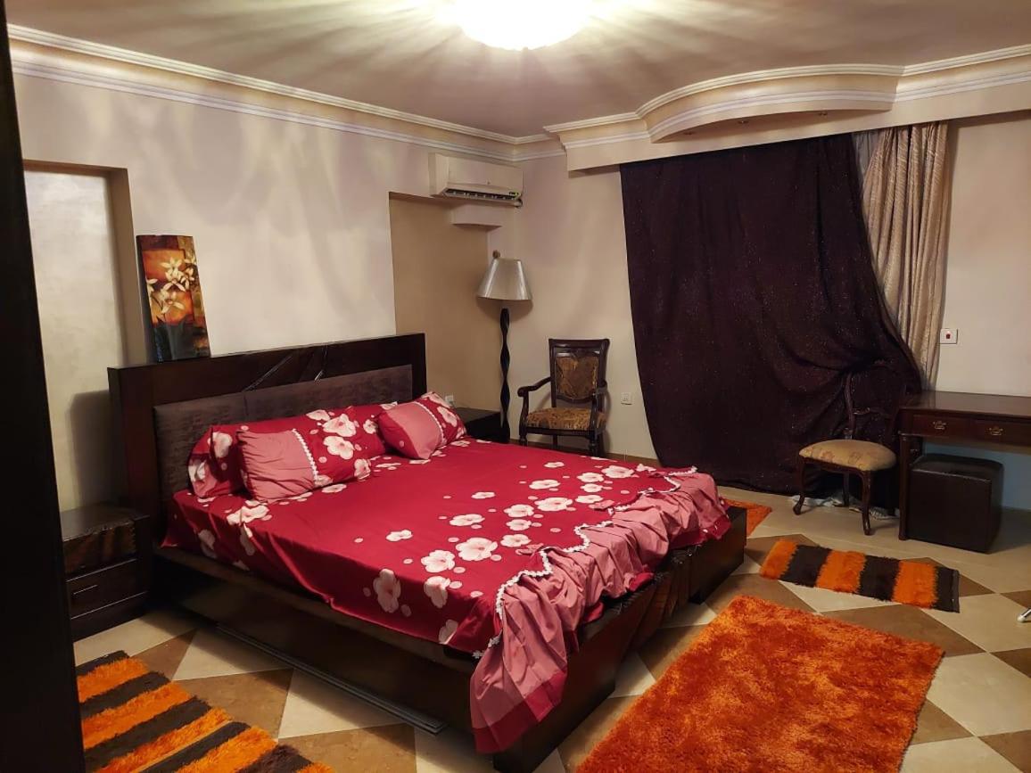 شقه بالقاهرة سوبر لوكس 3 غرف نوم بالقاهرة بالقطامية مدينة نصر Exceptional three bedroom apartment, Palm city Compound, Katamya, Ring Road, Cairo, Egypt