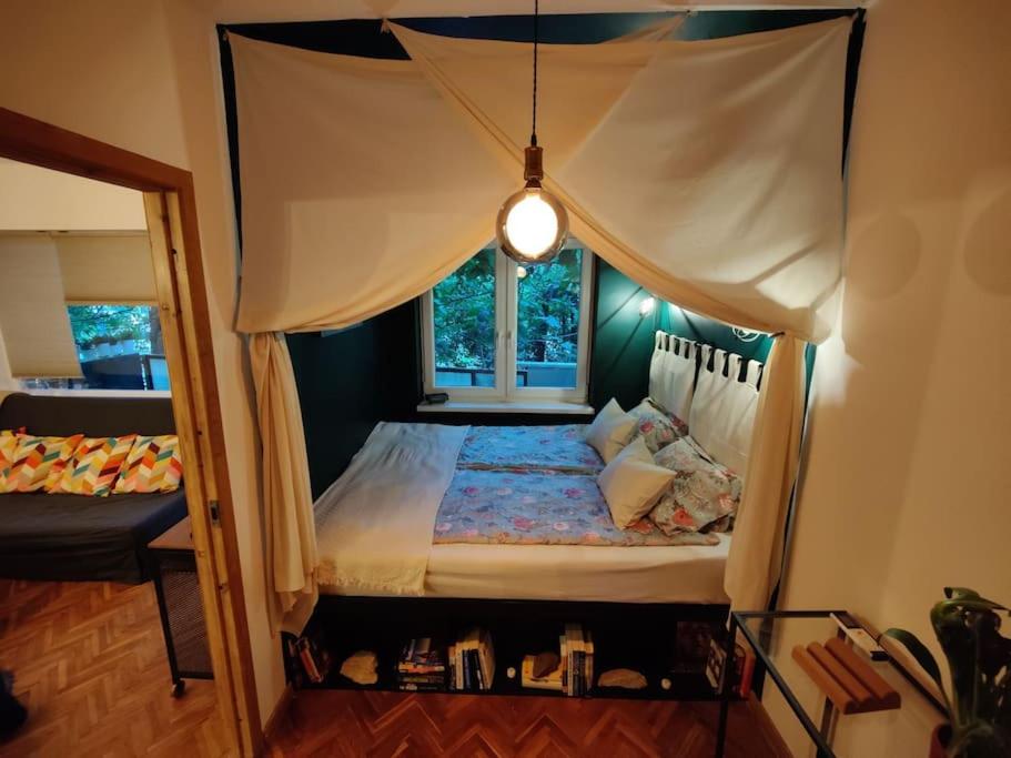 Nookbed