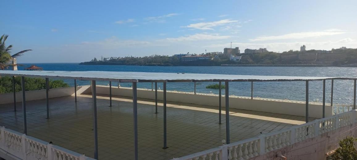 Lux Suites Mkomani Beachfront Apartment view 3