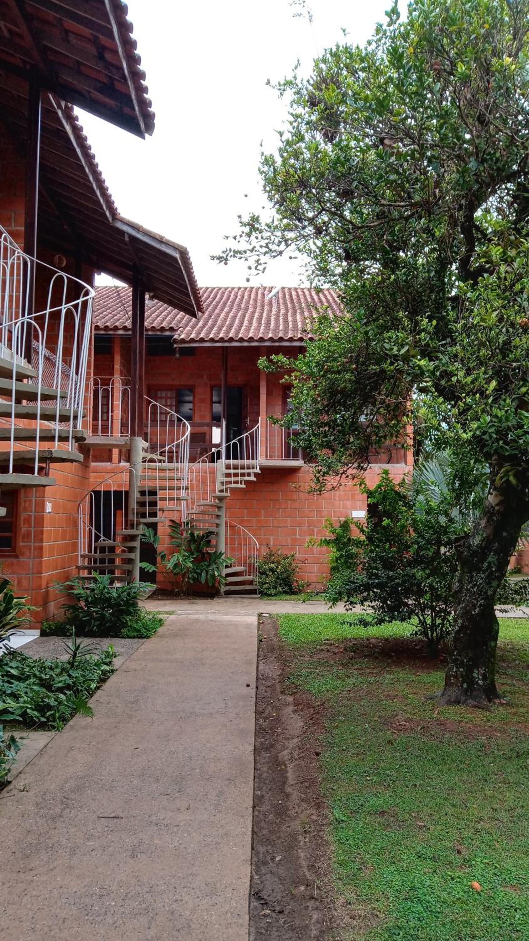 Apto Duplex Condomínio Maranduba Ville II Sapê a 100 mts da praia