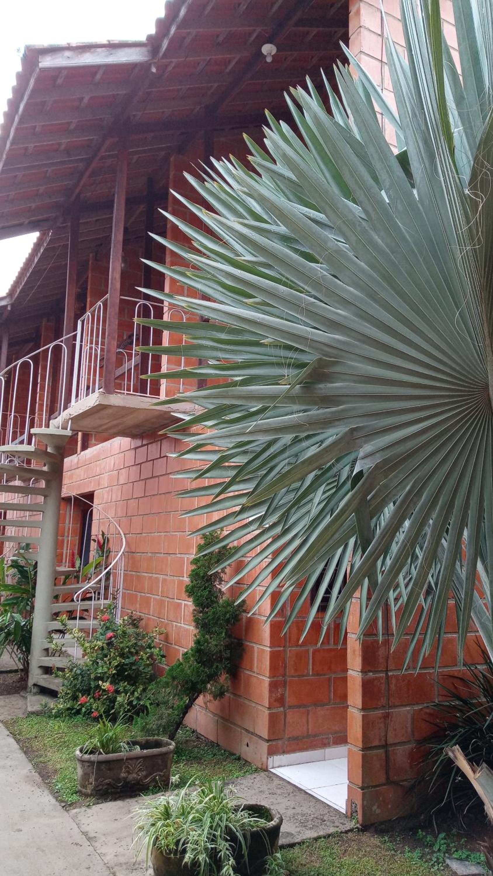 Apto Duplex Condomínio Maranduba Ville II Sapê a 100 mts da praia
