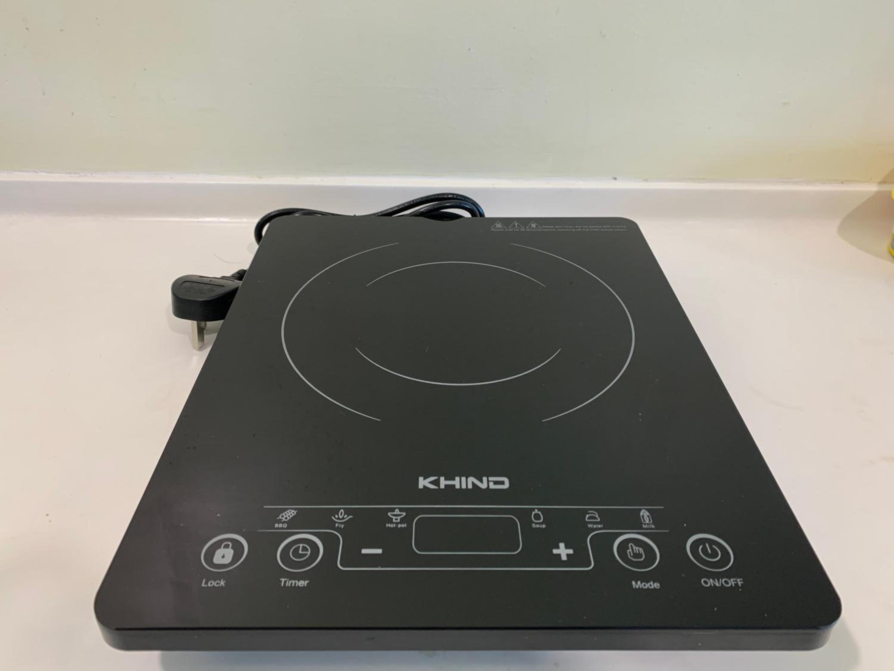 Poolview DillaSuite Trefoil w Wifi Parking Pool Netflix