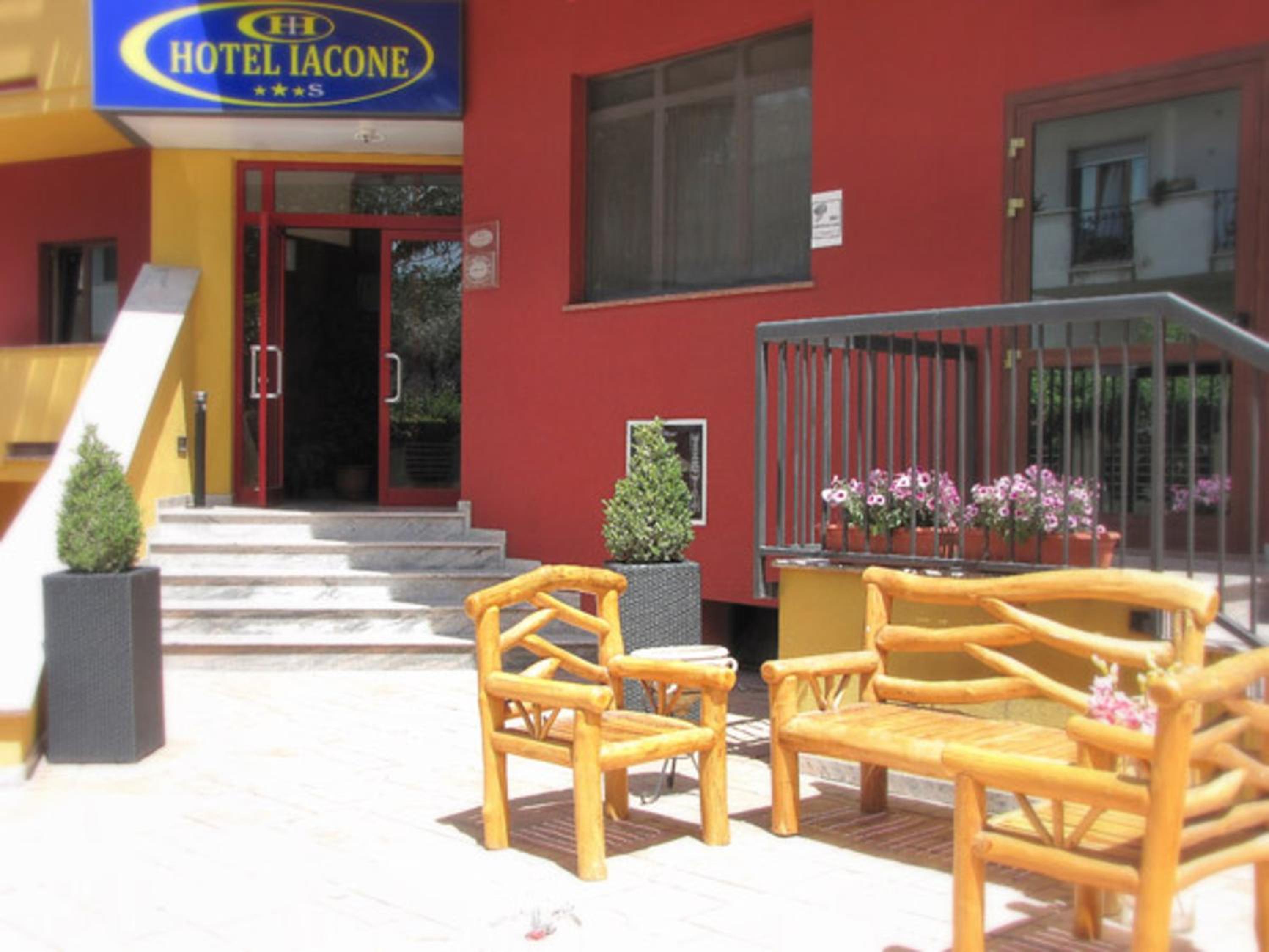 Hotel Iacone - Image 1