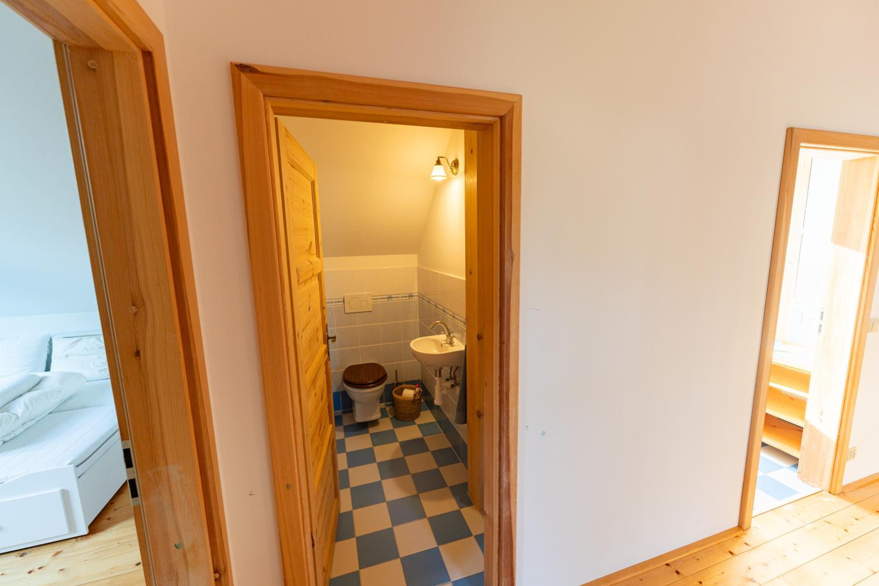 Moderní šumavská roubenka s výhledem na Boubín