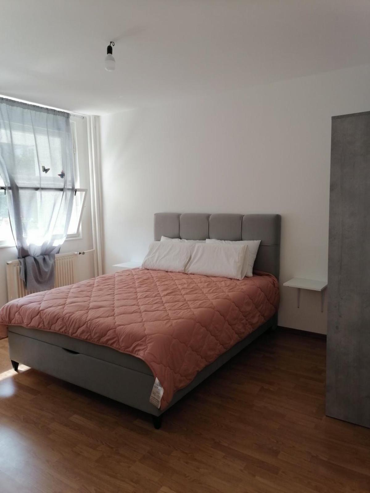 Flowers Apartment Tuzla