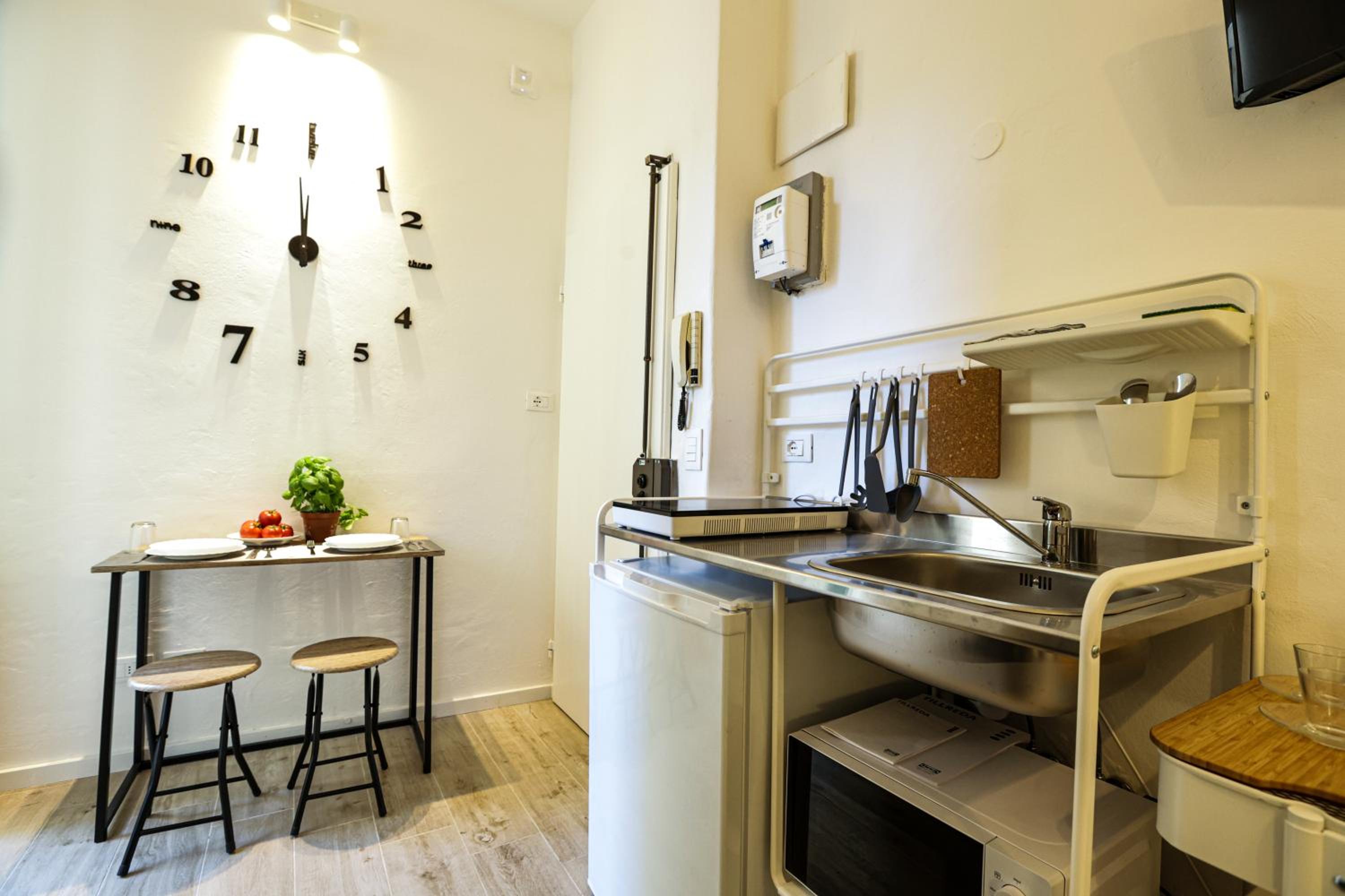 Raffaello studio flat