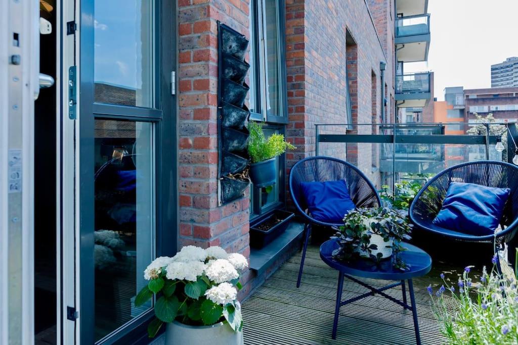 Modern 1 BR Flat wBalcony near Canary Wharf
