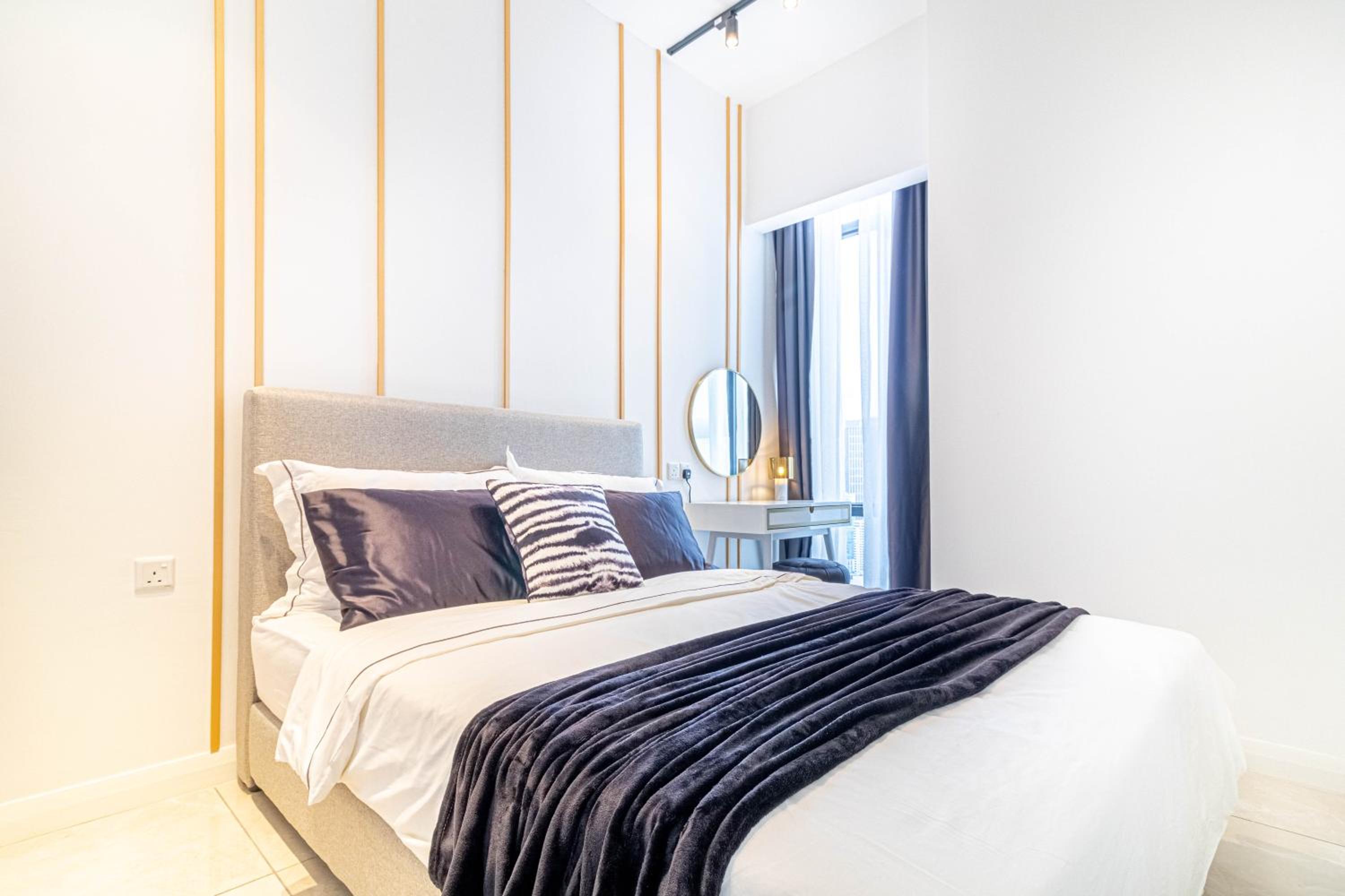 Luxurious AXON Residences by Lana Host