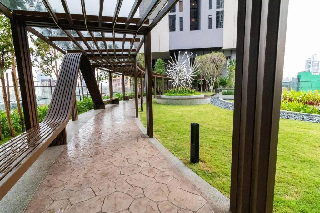 Luxurious AXON Residences by Lana Host