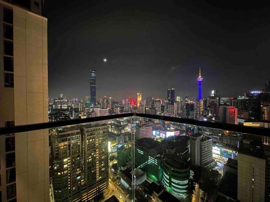 Luxurious AXON Residences by Lana Host