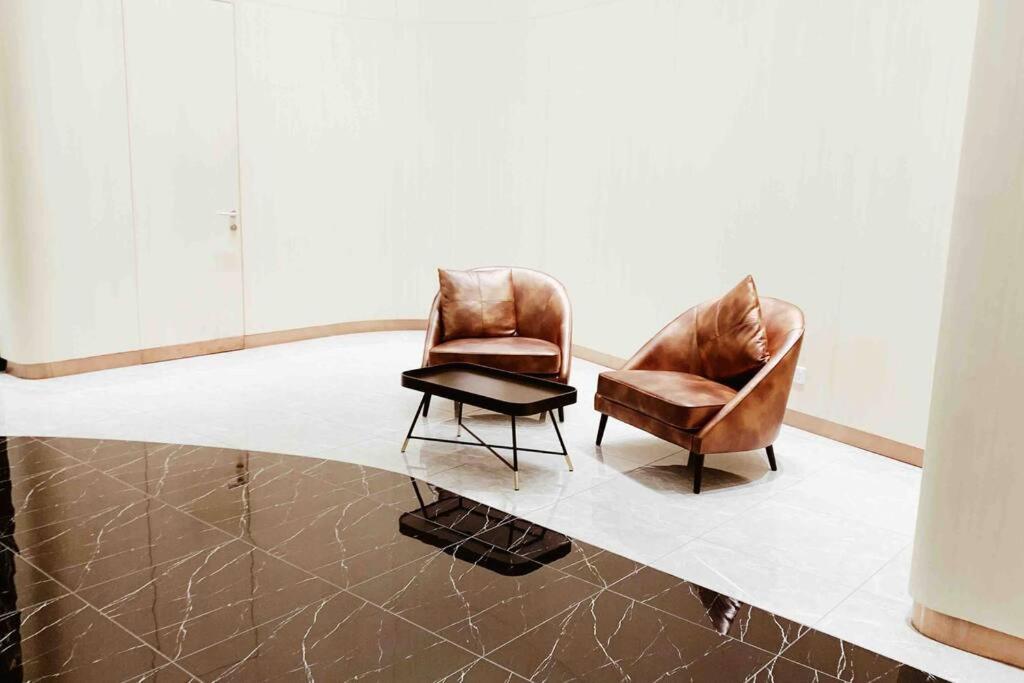 Luxurious AXON Residences by Lana Host
