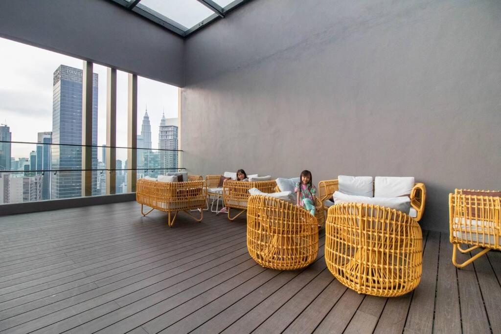 Luxurious AXON Residences by Lana Host