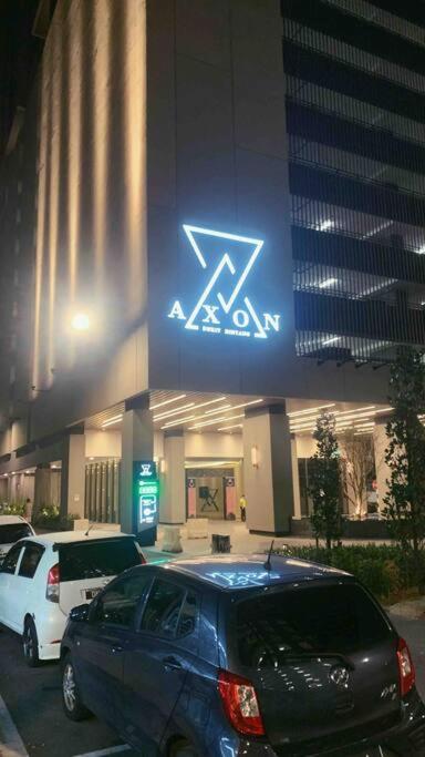 Luxurious AXON Residences by Lana Host