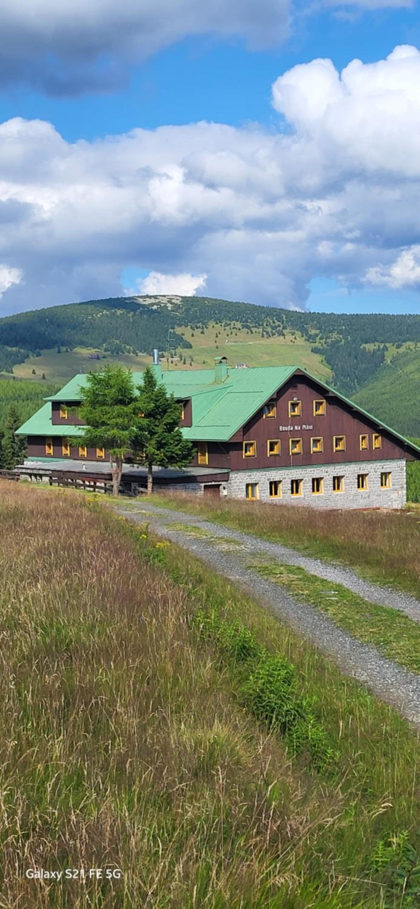 Bouda Na Pláni - horská bouda
