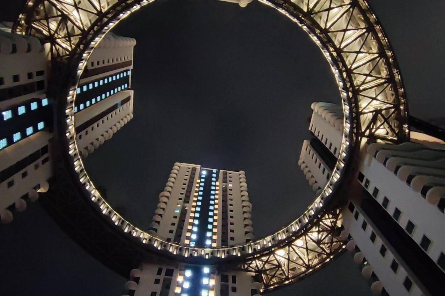 Datum Jelatek, Sky Ring