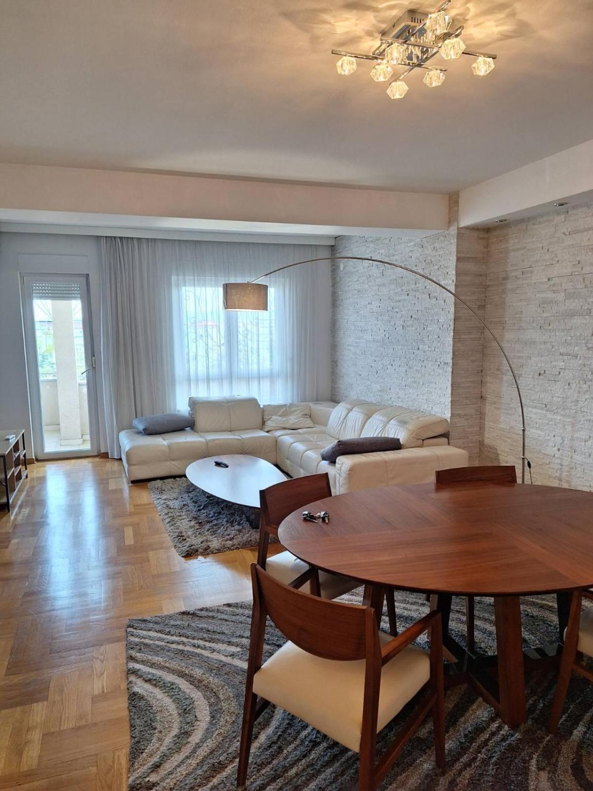 PENTHAUS apartment