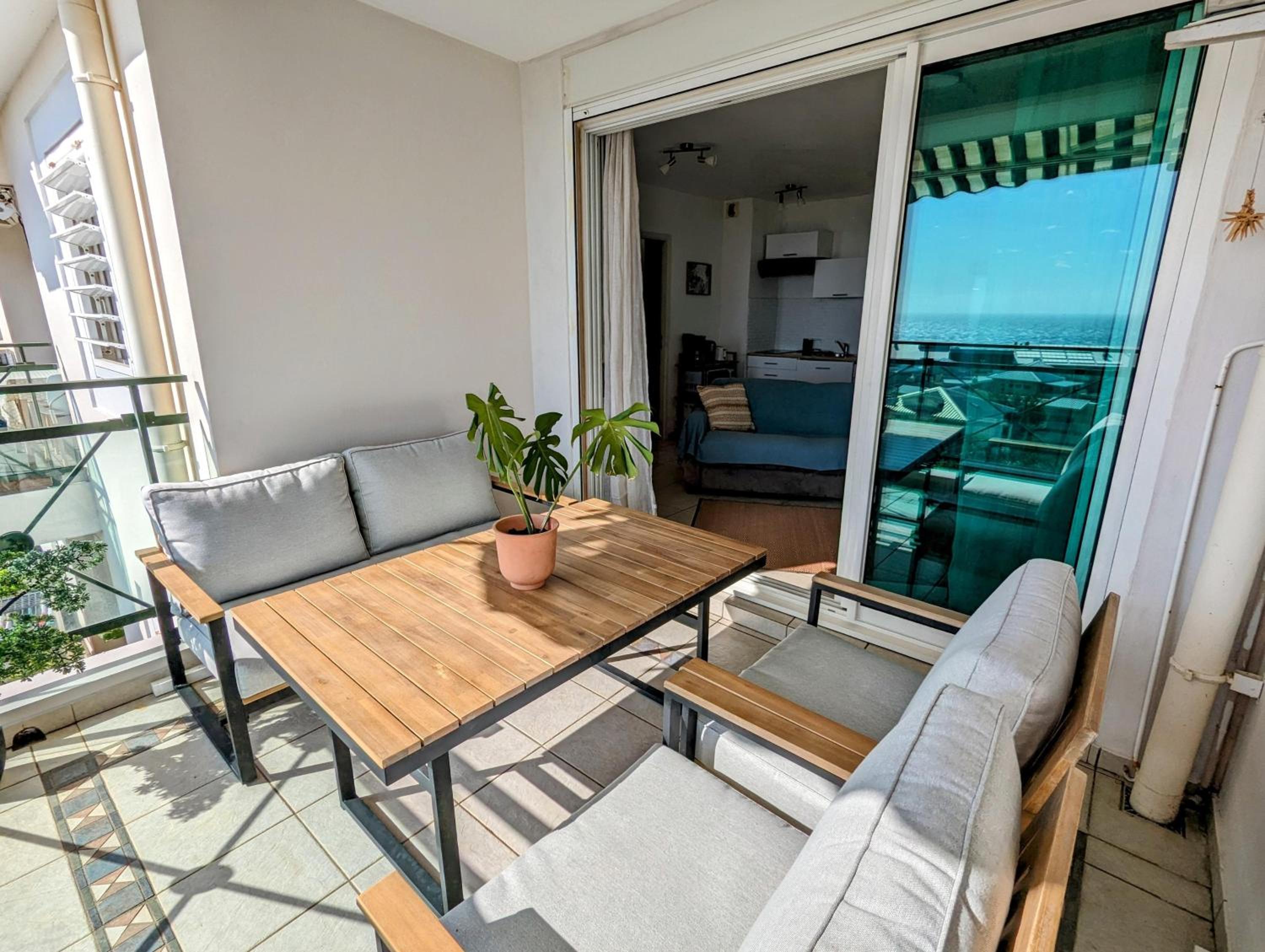 Sunset Océan - appartement T2 avec vue imprenable sur l'océan et piscine view 5