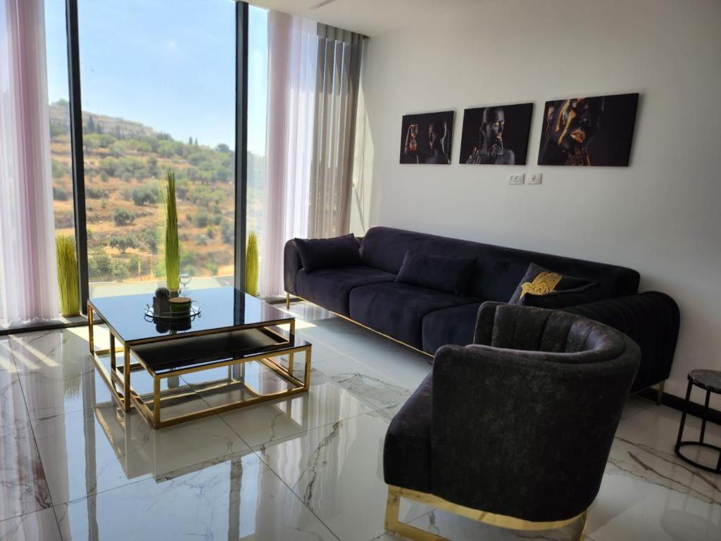 3BR Luxury Suite in Jerusalem view 2