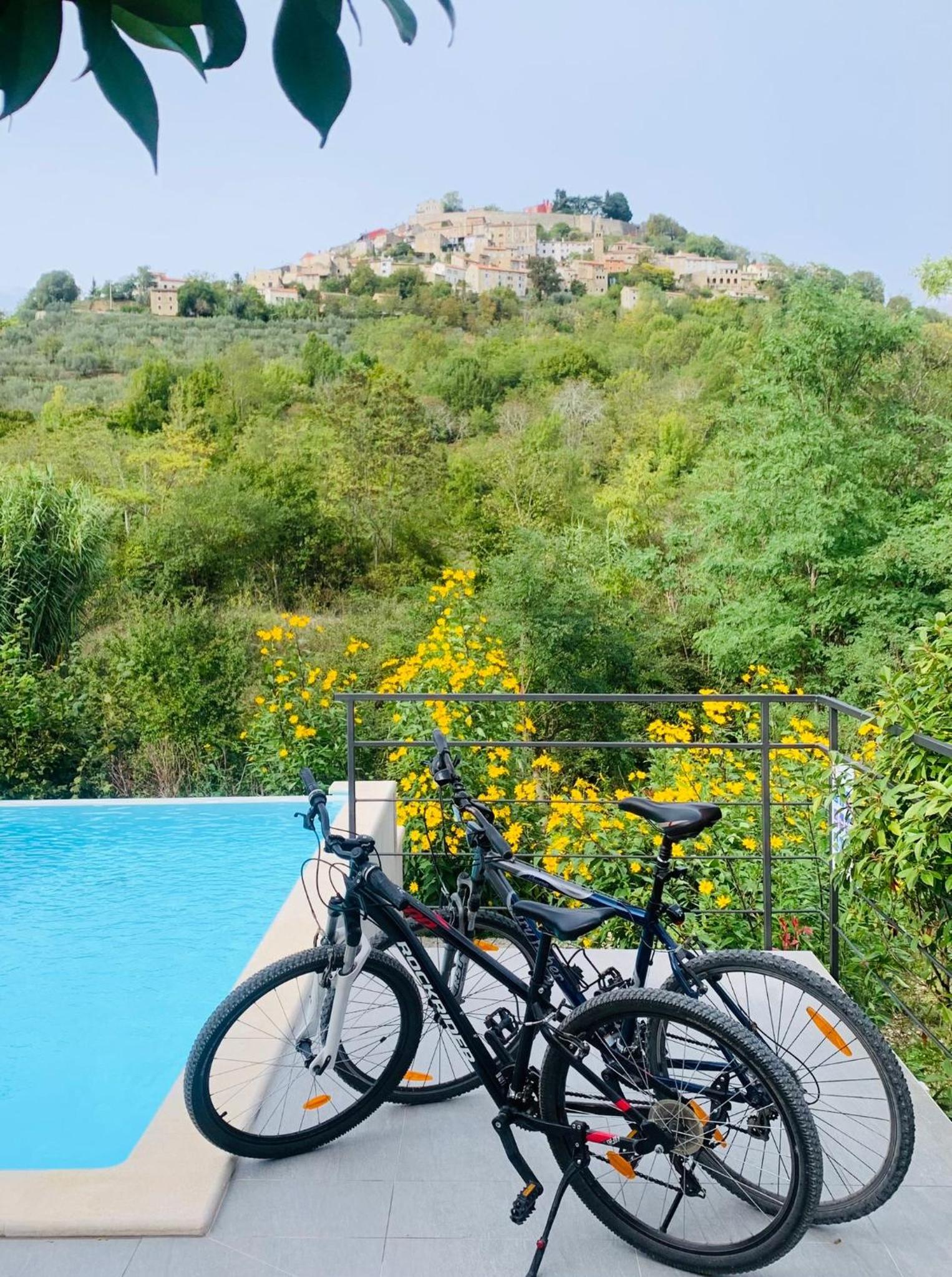 Villa Toro view 2