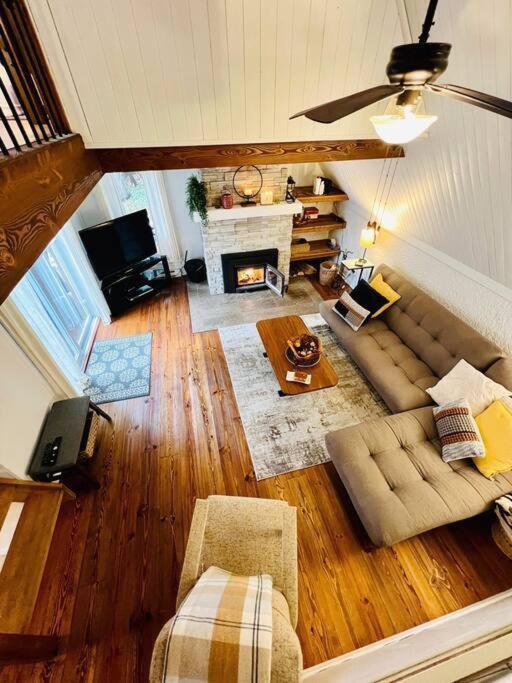 New-ski-spa-outdoor-fireplace-Mont Orford