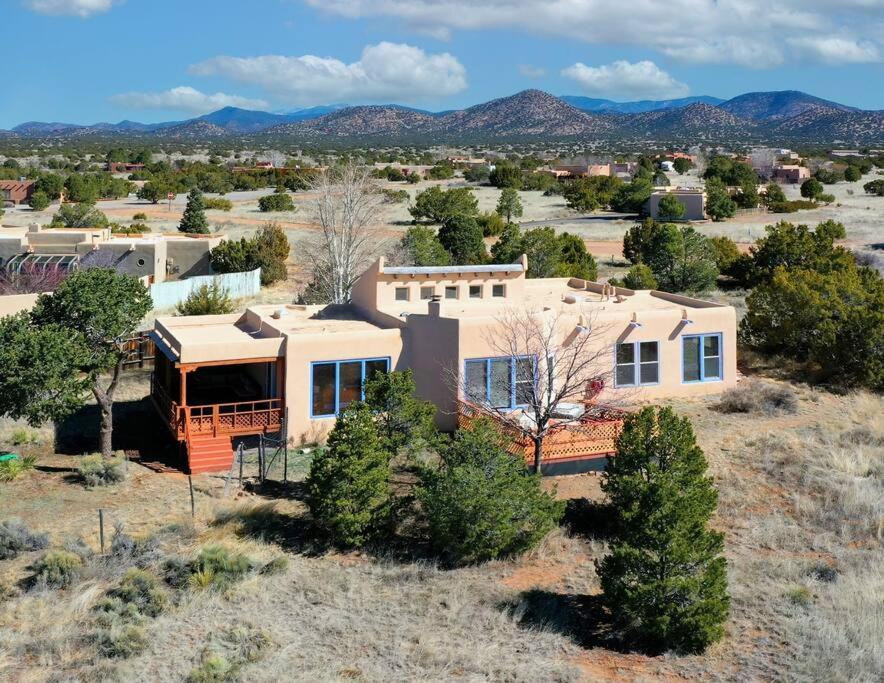 Casa Escondido- Quiet, Decks, 3BR, El Dorado view 4