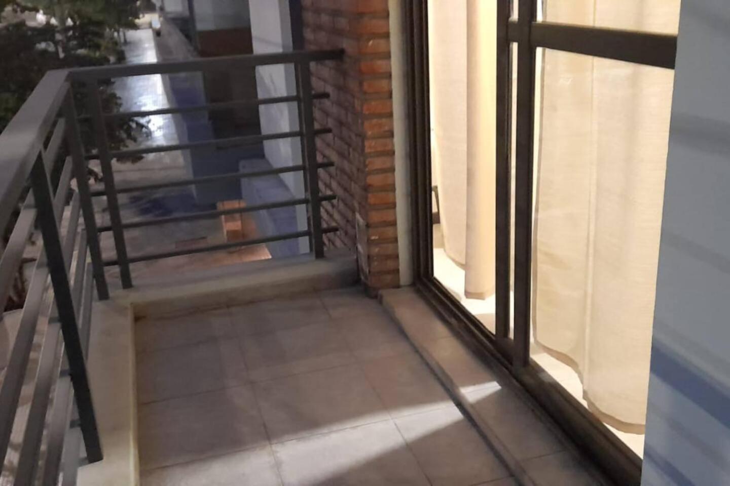 DEPARTAMENTO GENERAL PAZ - 1 Dormitorio UBICACION ESTRATEGICA con BALCON