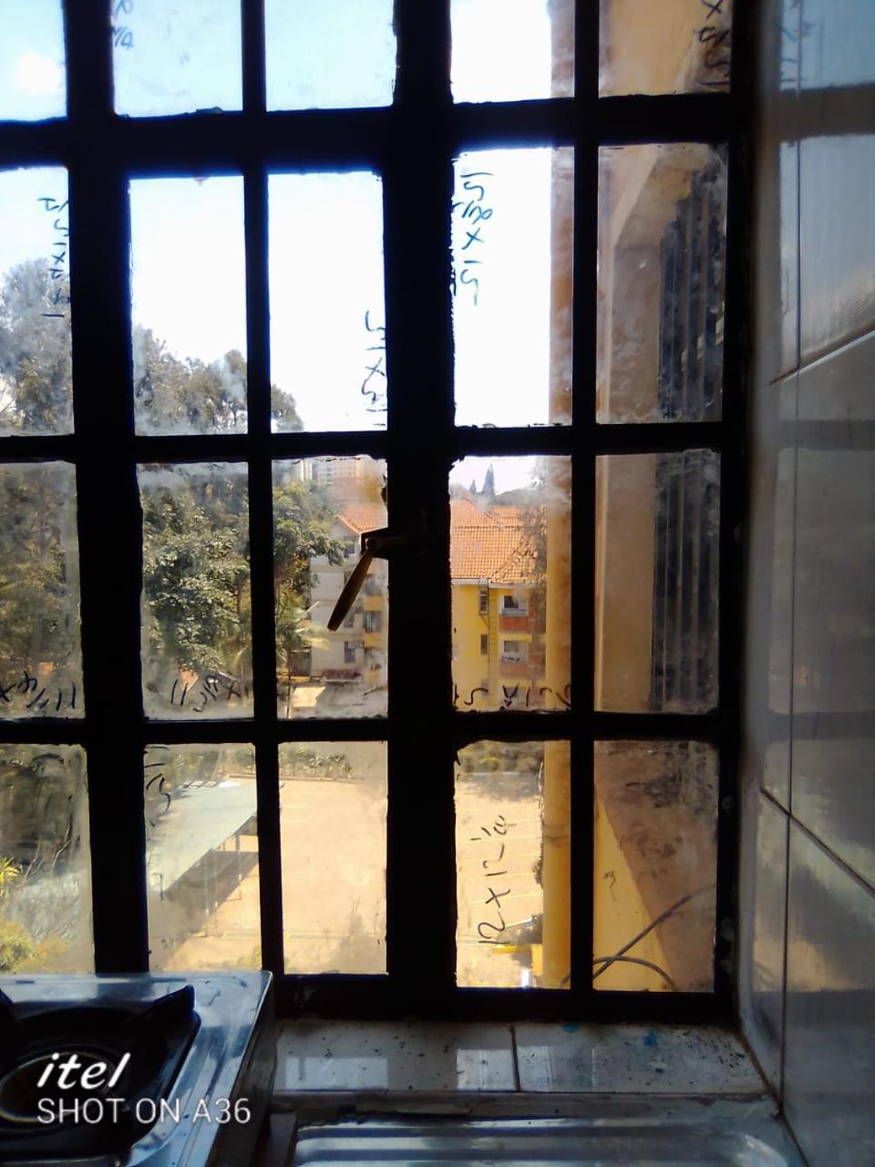 Elegantly furnished studio view 3
