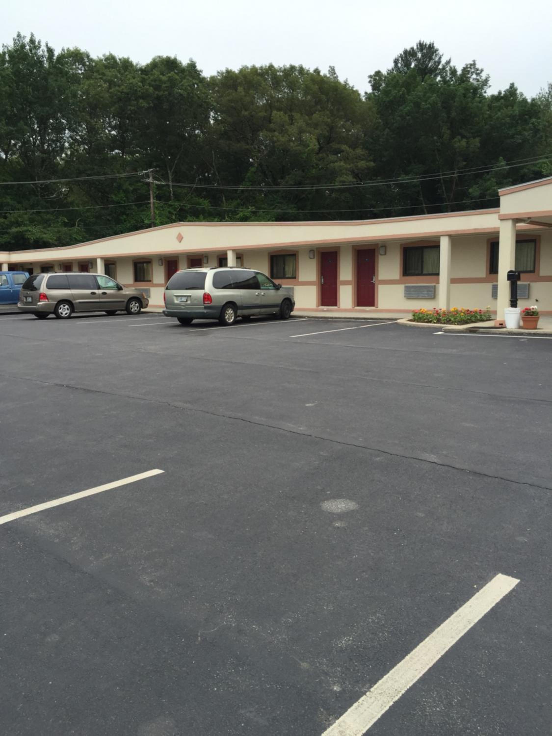 Skyview Motor Inn