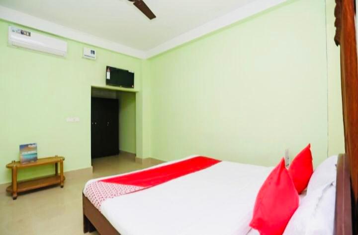 Eagles Watch Inn ! Puri - ViDi Group view 4