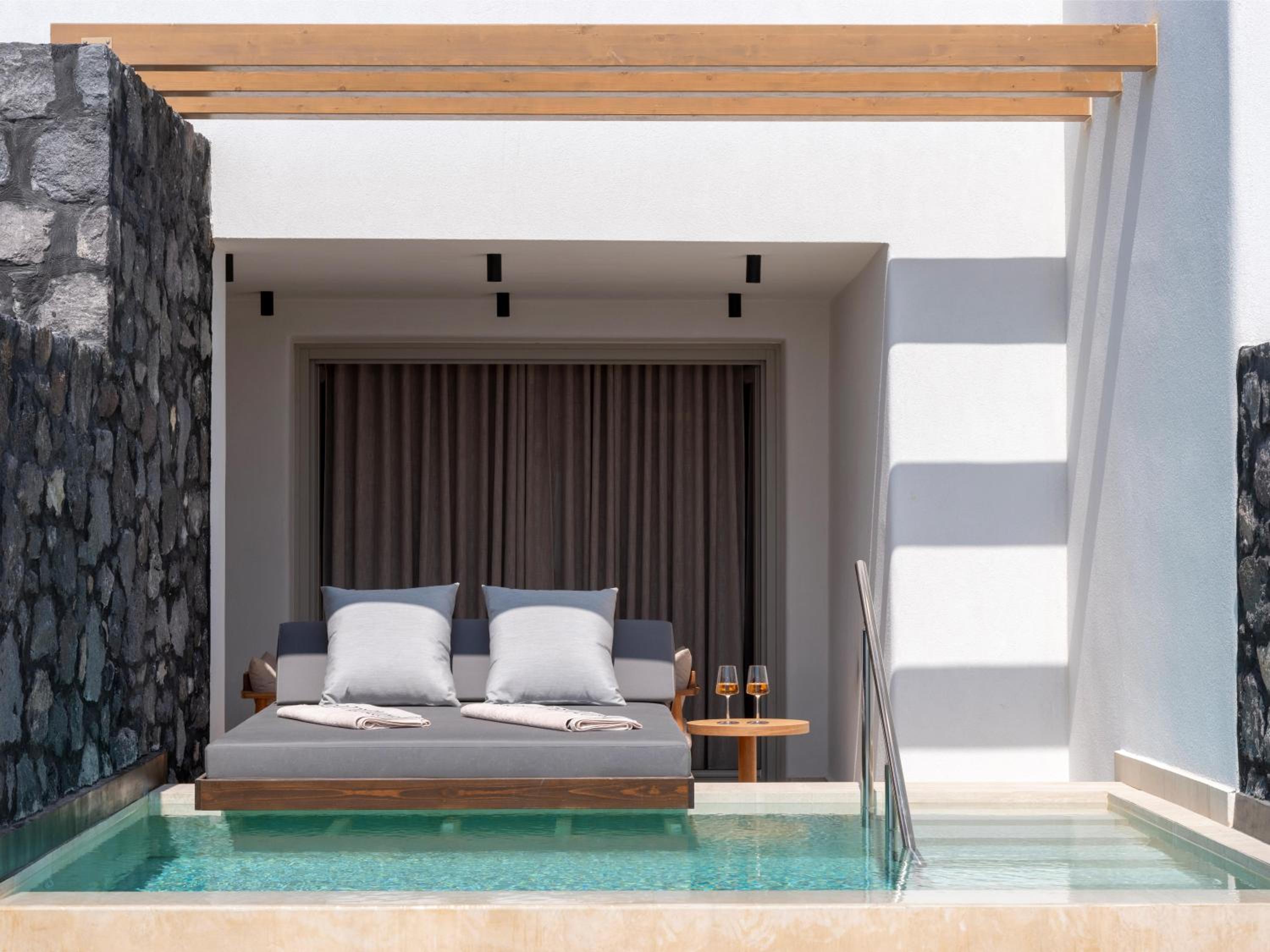 Santo Pure Oia Suites & Villas 79