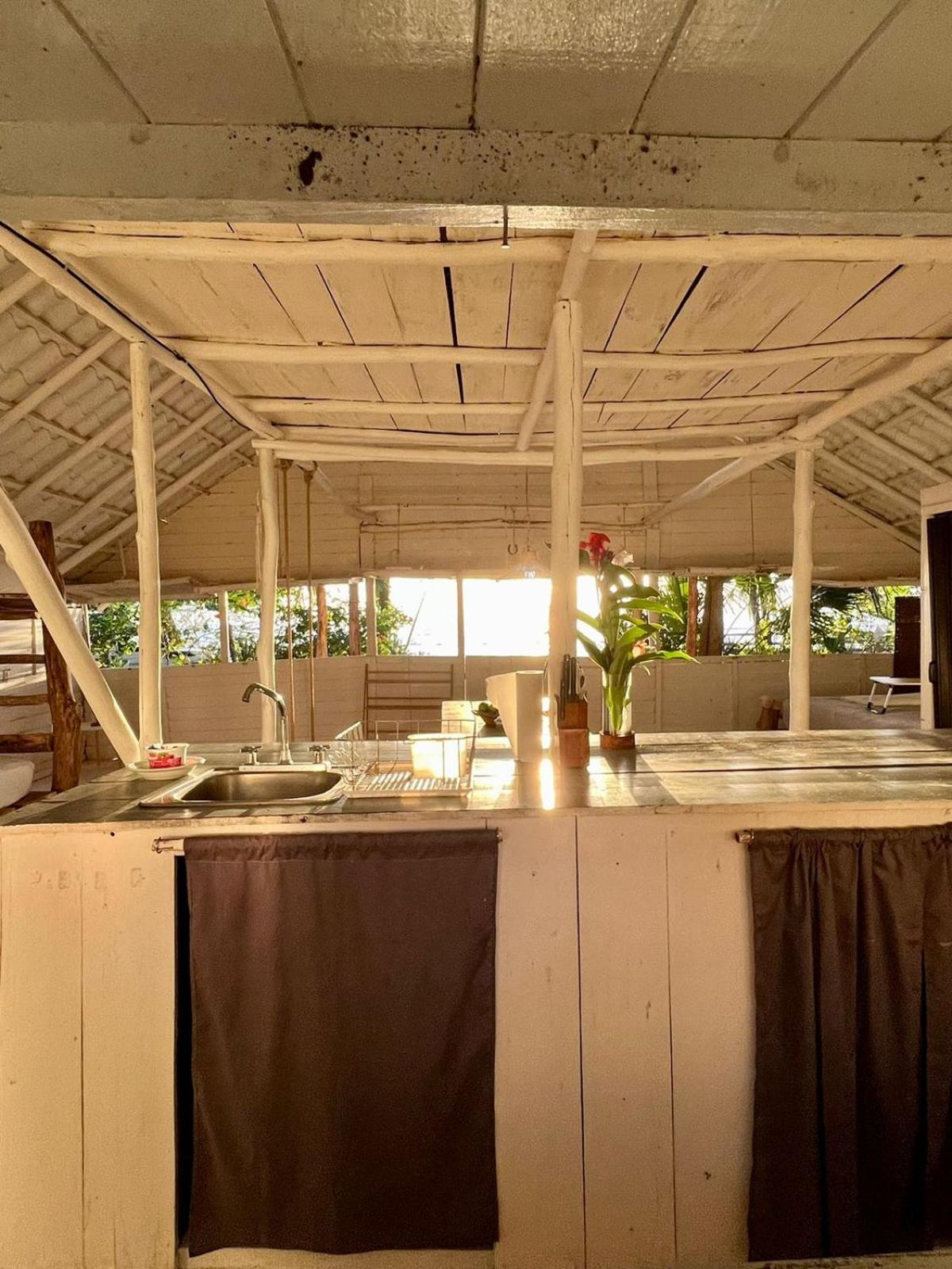 Beachhouse Playa Lagarto