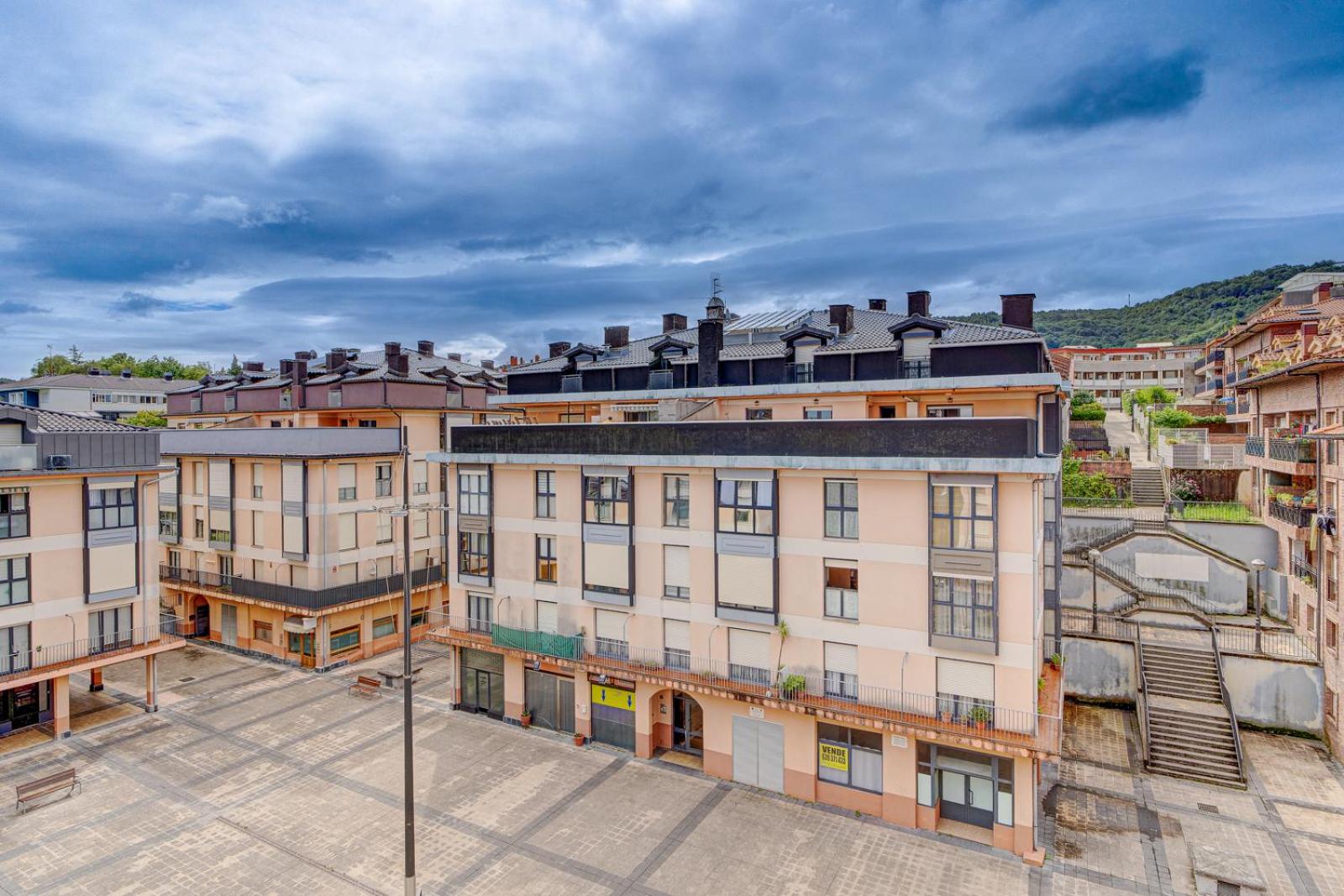 Luminoso ático con terraza, Irún, Parking, 4Pax